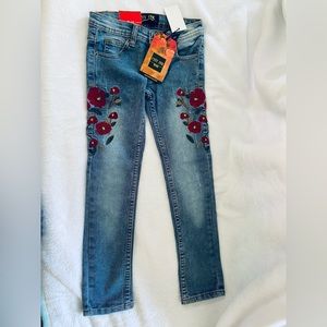 Girls jeans with pretty embroidered size 7